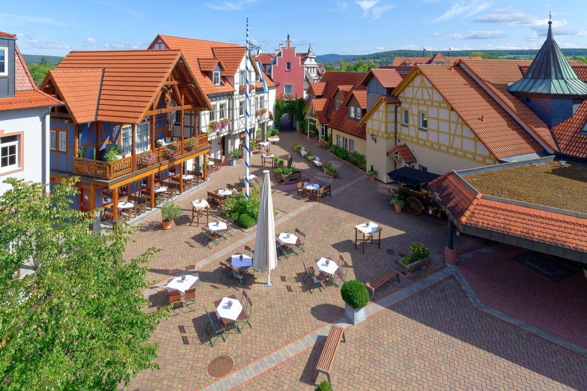 Seehotel Niedernberg - Das Dorf Am See 외부 사진