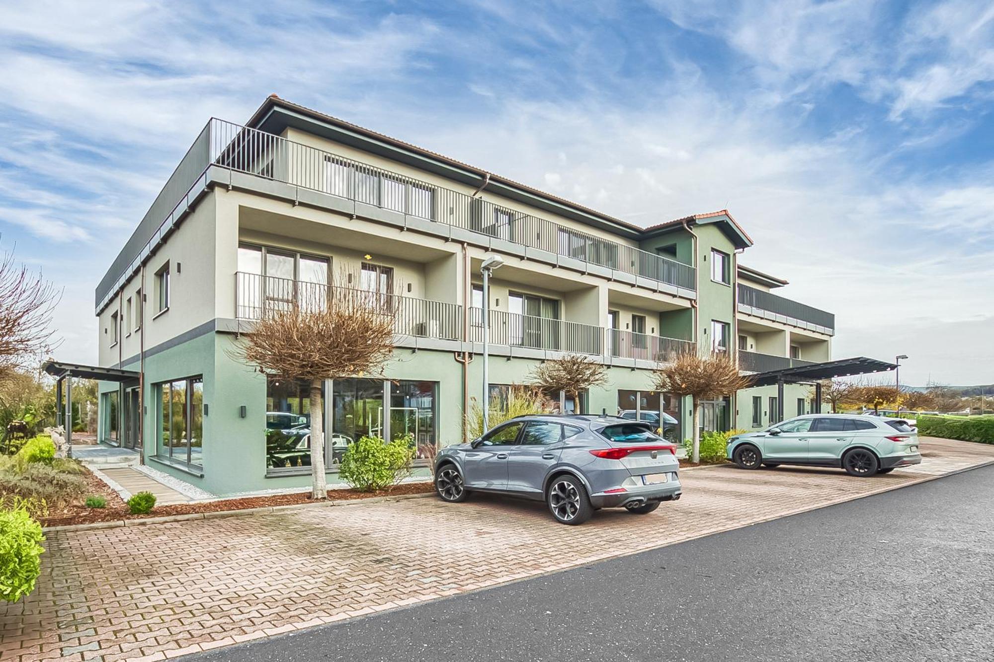Seehotel Niedernberg - Das Dorf Am See 외부 사진